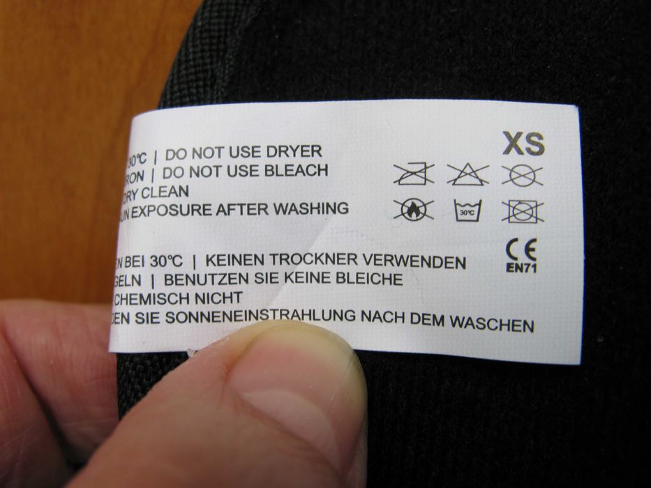 Детские Защитные щитки Airfish Shin Pads ХS.  с  ремнями. Новые