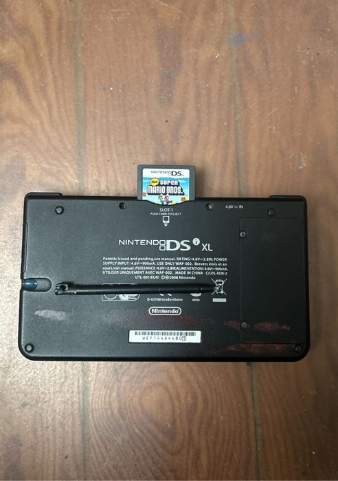 Nintendo DSI XL azul