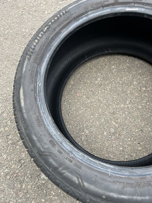 Резина літо 275 45 r20. 305 40 r20 bridgestone