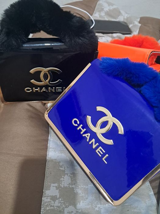 Bolsas disponíveis para entrega imediata