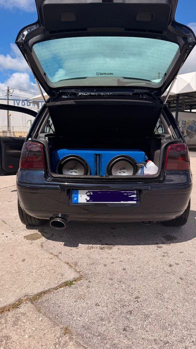 Vende-se um Golf4  Impecável (Alemão)