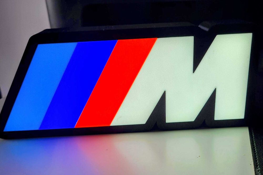 Candeeiro bmw com interruptor e ligação USB