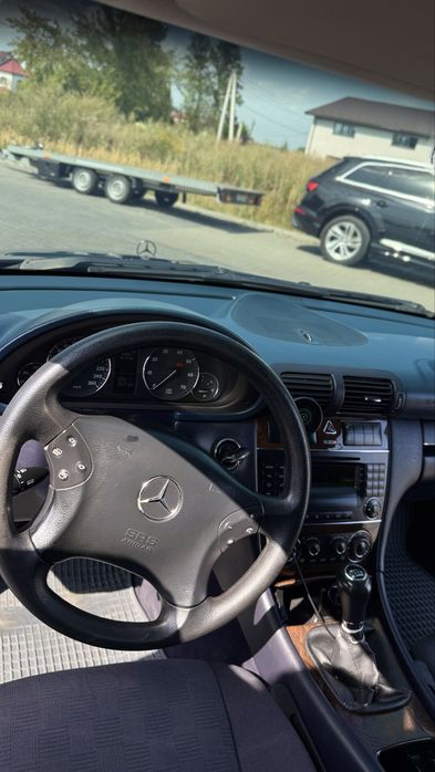 Mercedes-Benz C-Class 2005 VIN WDB2032461F686996 фото оголошення 9 з 24