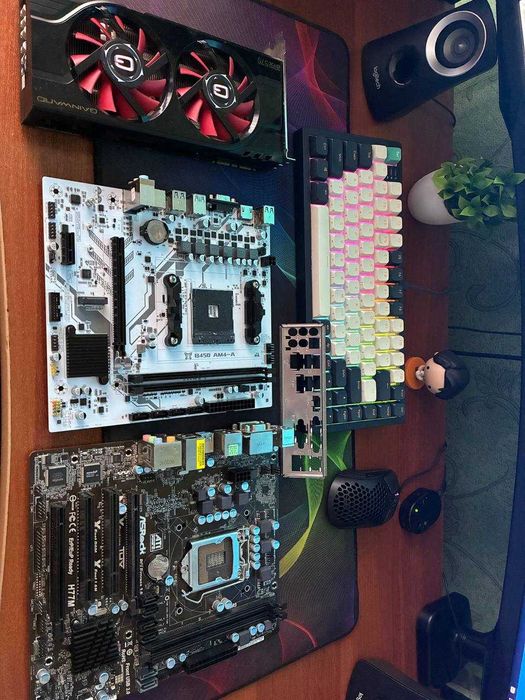 Продаж одним лотом материнка B450 AM4+материнка H77 Socket 1155+GTX570