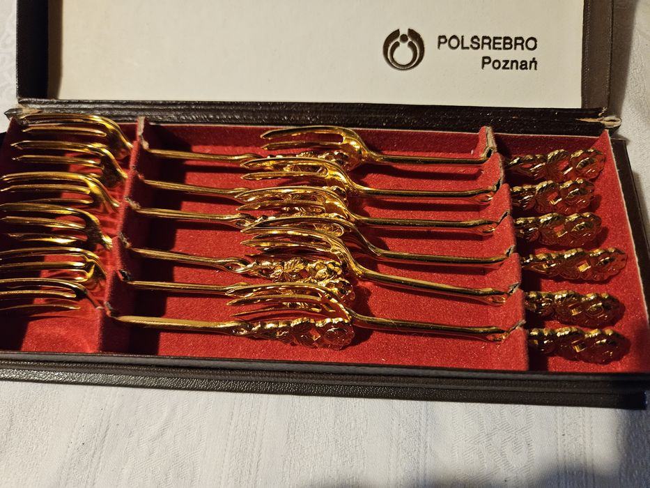 12 sztuk widelczyków PRL