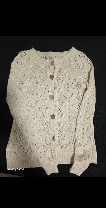 Sprzedam sweterek ażurowy