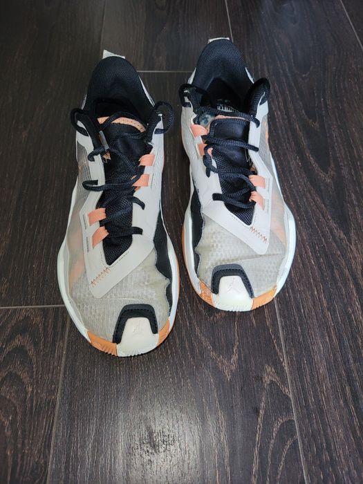 Оригінальні кросівки jordan one take 4  40.5