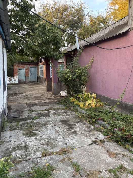 Продам будинок в місті Берестин