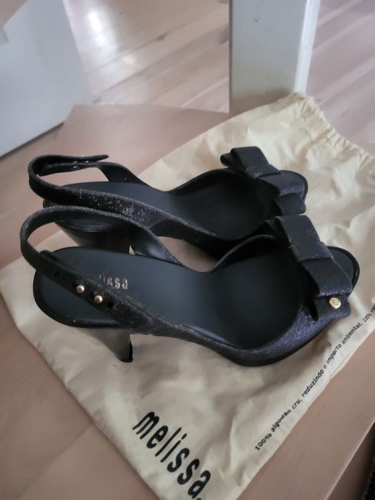 Sprzedam sandały Melissa