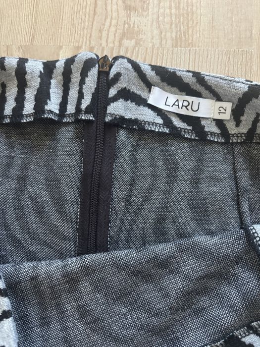 Spódnica mini zebra 12 L spódniczka