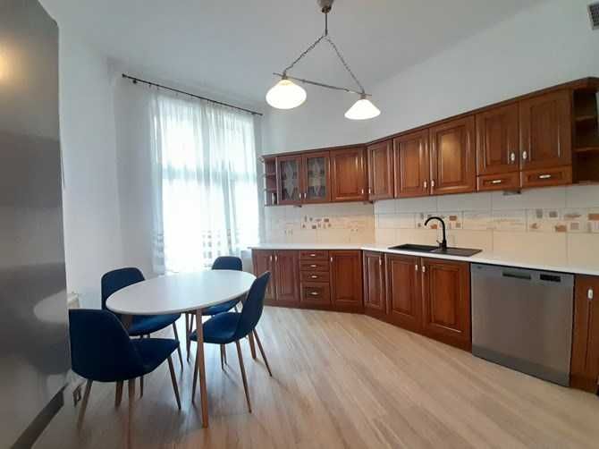 Mieszkanie – Katowice, Śródmieście - Widok 4
