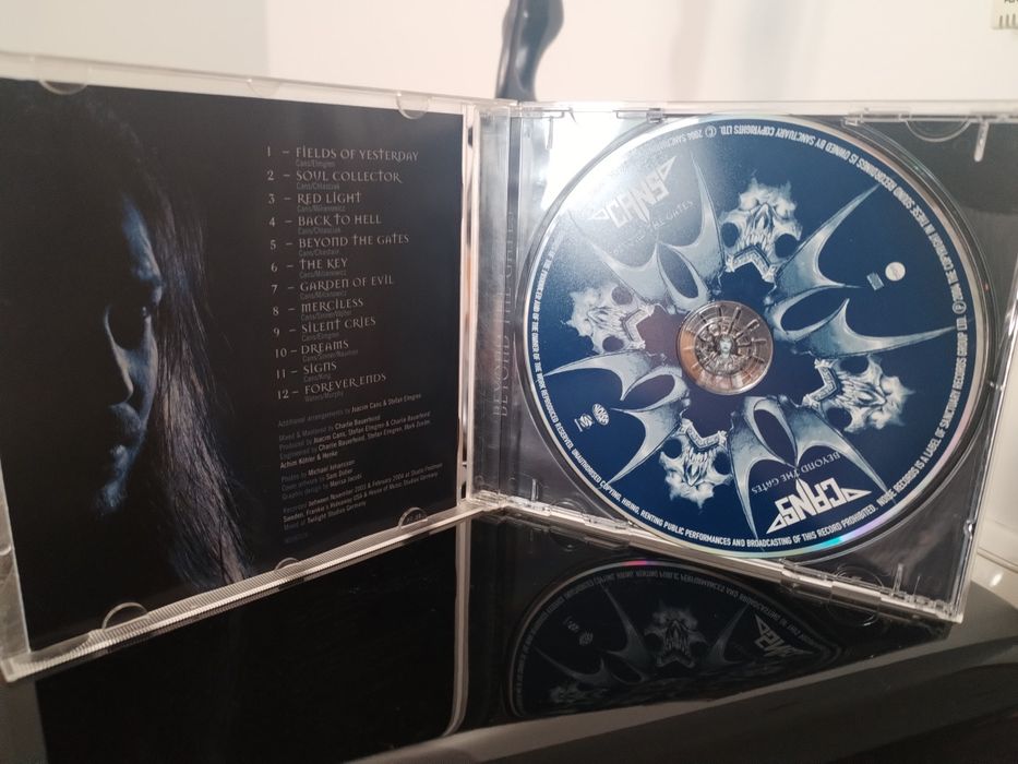 CDs usados Heavy metal vários preços