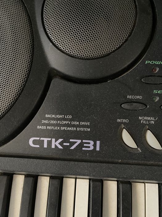 Продам Casio CTK-731