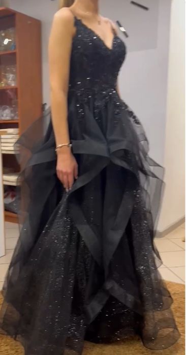 sukienka tiulowa na bal