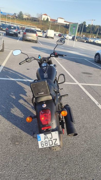 UM Renegade Commando 125 Black Edition