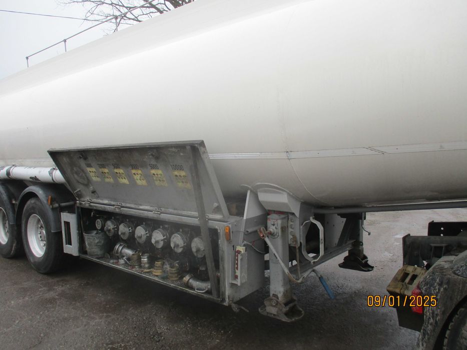 Напівпричіп цистерна ADR/продам бочку бензовоз/паливна Indox SC-3