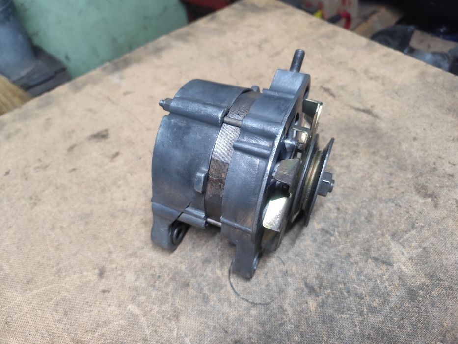 Генератор Ваз 2101,2102,2103-2106,2107,2121 класика,нива. Відправка!