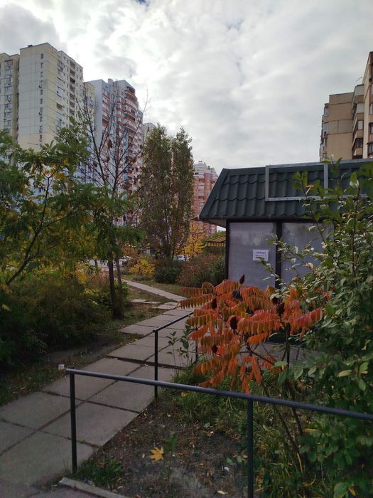 Оренда мафу вул. О. Екстер 16 раніше вул. М. Цвітаєвої 16, 15м² Троещ.