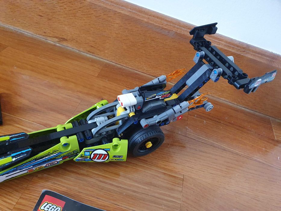 Lego Technic Dragster 42103