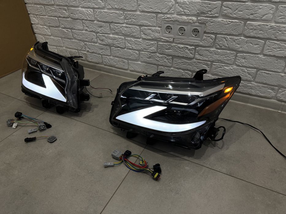 Фары Lexus Gx 460 стиль рест 2020+ для Лексус gx 460 2013-2019