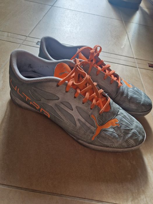 Bury sportowe halówki Puma Ultra 4.4 IT  rozm.44