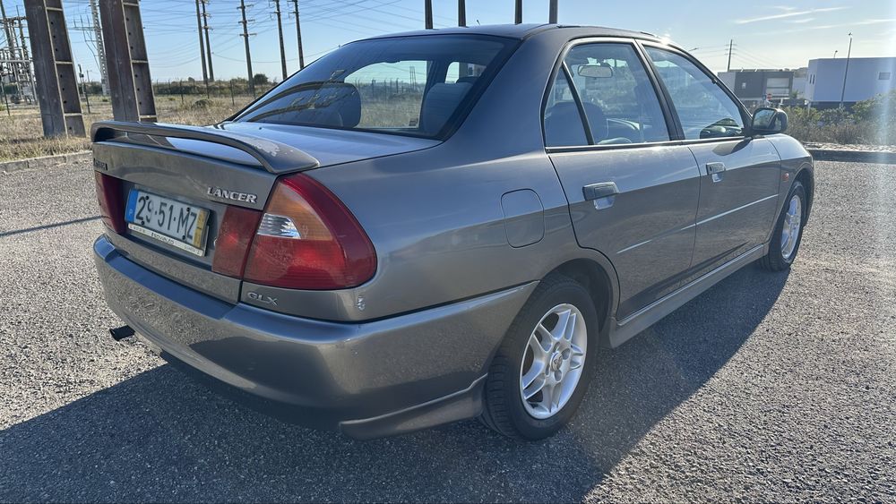 Mitsubishi lancer 1.3 glx