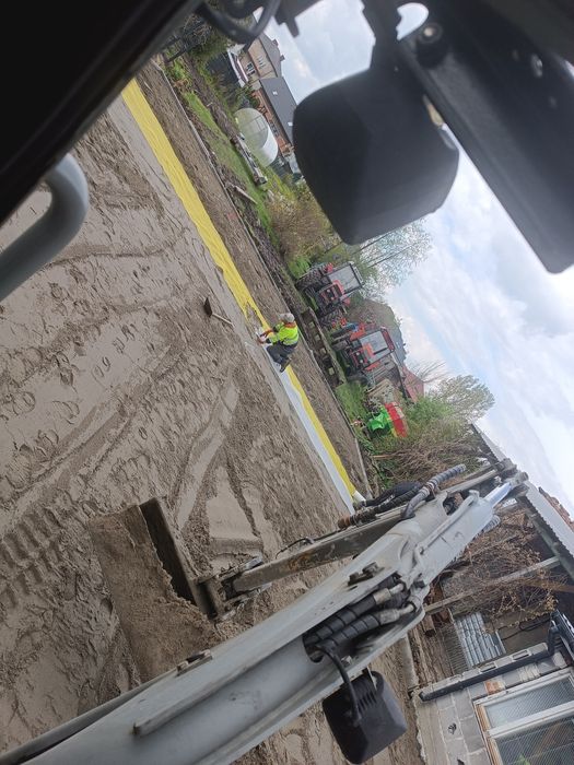 Usługi ładowarka,  mini koparka, wywrotka, odwodnienia