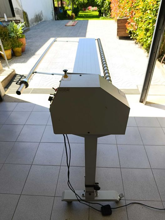 Máquina de Cortar Colarete / Viés Automática DINO LU-933 – Excelente Estado