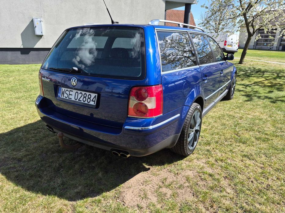 VW PASSAT  W8  2002 r