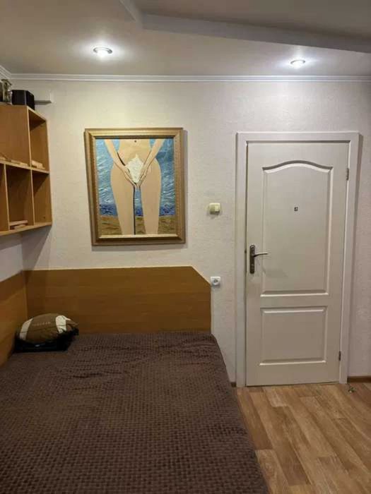 Продам 4 комнатную квартиру 84 м2 с ремонтом на Алексеевка,пр. Победы VI