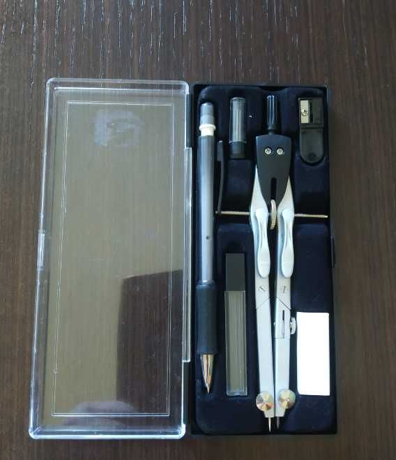 Conjunto compasso escolar com 6 peças NOVO