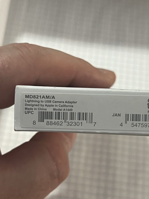 Оригінальний перехідник A1440 Lightning to USB Camera Adapter