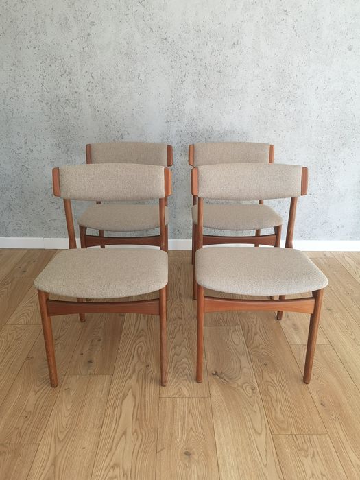 Krzesła tekowe duńskie