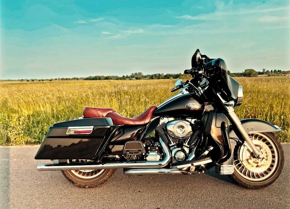 Harley-Davidson Electra Glide 103 (2012), 31 000 км, зі США