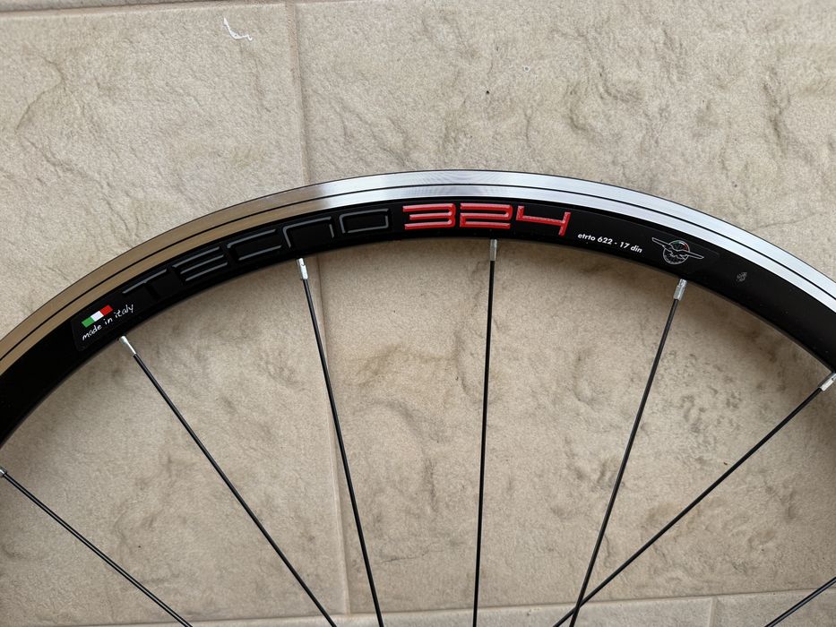 Bicicleta de estrada - Rodas de aluminio