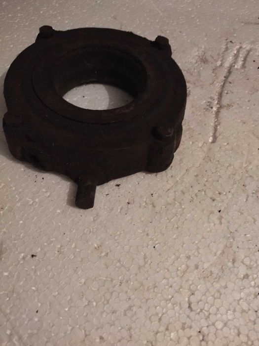 Підшипник вижимний на трактор