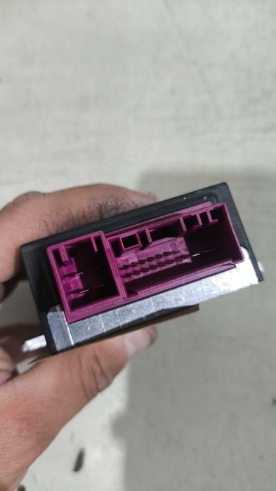 Modulo Combustível EKPM3 BMW Serie 1/3/5/6/X/Z (E8x/E9x/E6x) 7276.383