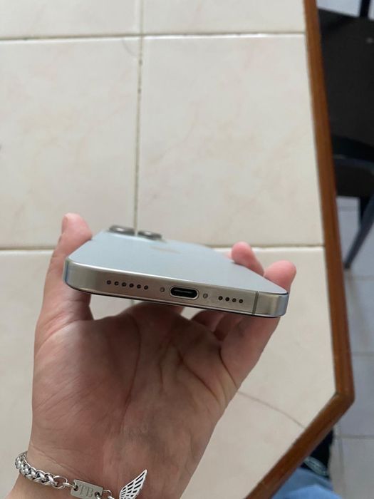 Iphone 16 pro max com garantia