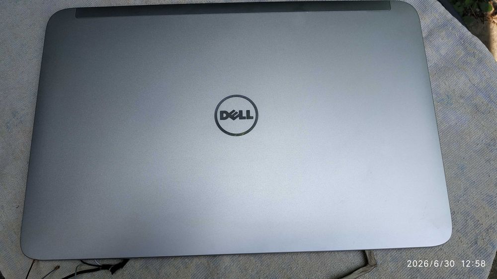 DELL XPS 702X  matryca 17.3 cali 16:9, 1920 x 1080 3D