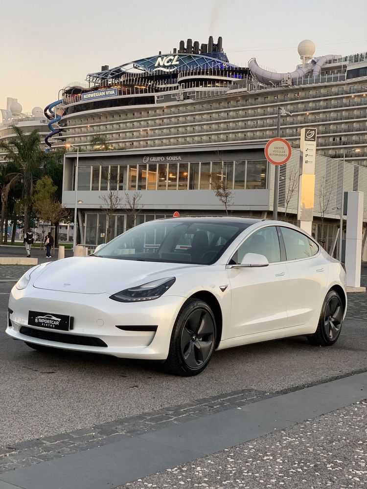 Tesla Model 3 Standard Range Plus RWD