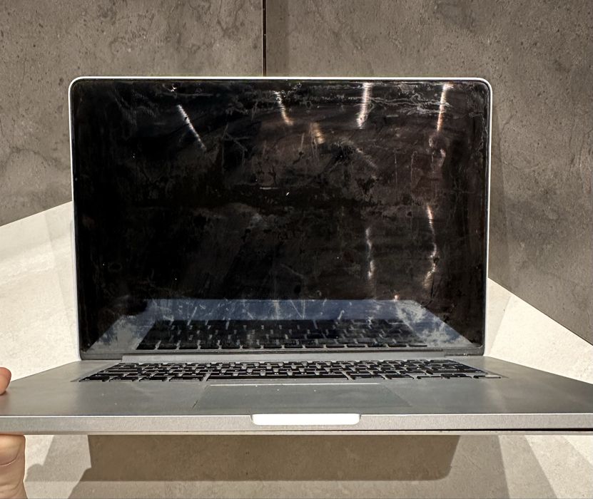 Ноутбук MacBook A1398 15" на відновлення! N3255