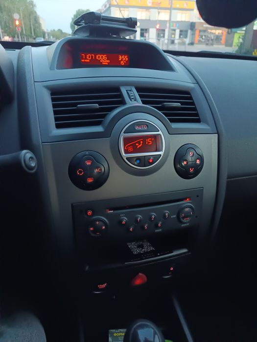 Renault Megane 2.  Дизель 1.5