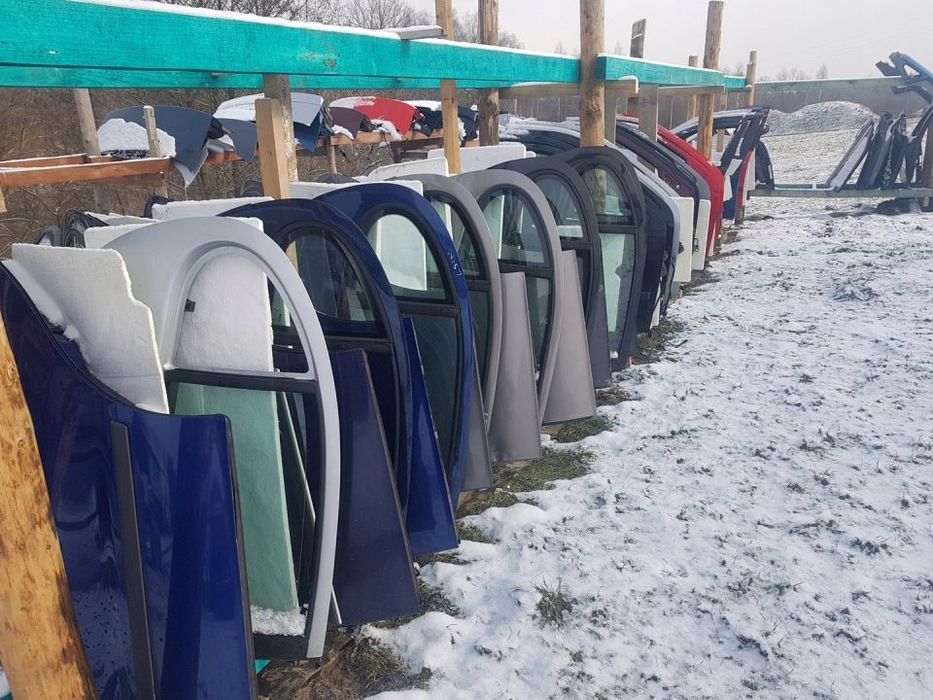 drzwi prawy tył leon 99-06 wybór kolorów