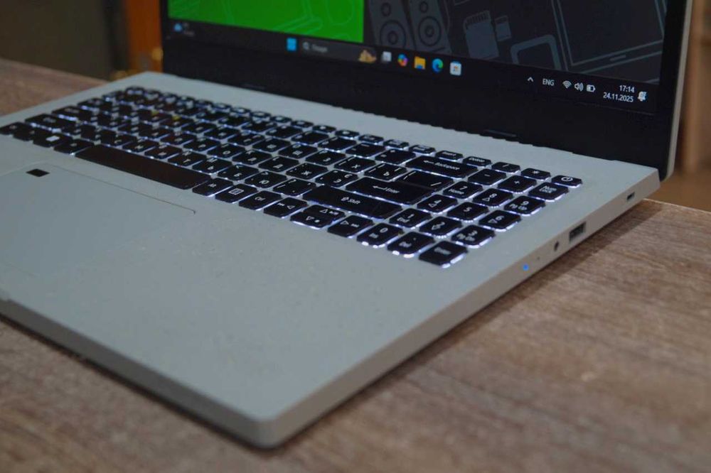 ГАРАНТІЯ Acer Vero (IPS/Core i5-1155G7/RAM 8ГБ DDR4/SSD 512ГБ)TVOYO