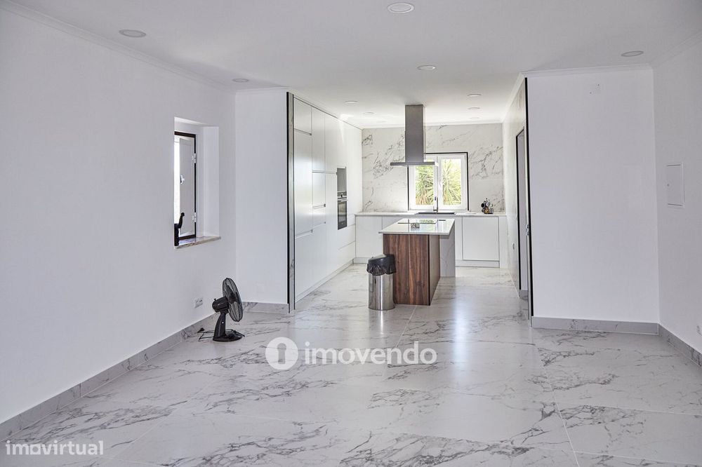 Andar de moradia T2 totalmente remodelado, em Reguengos de Monsaraz