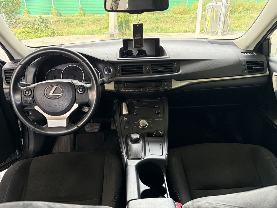 Lexus ct200 h 2014 r