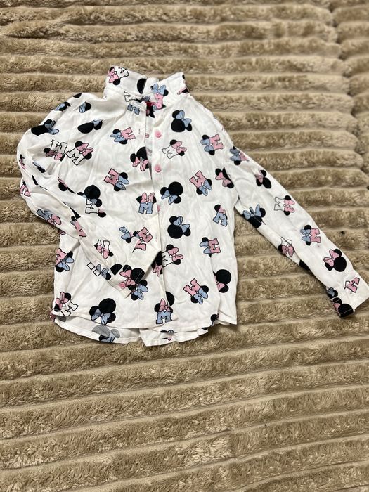 Одяг на дівчинку