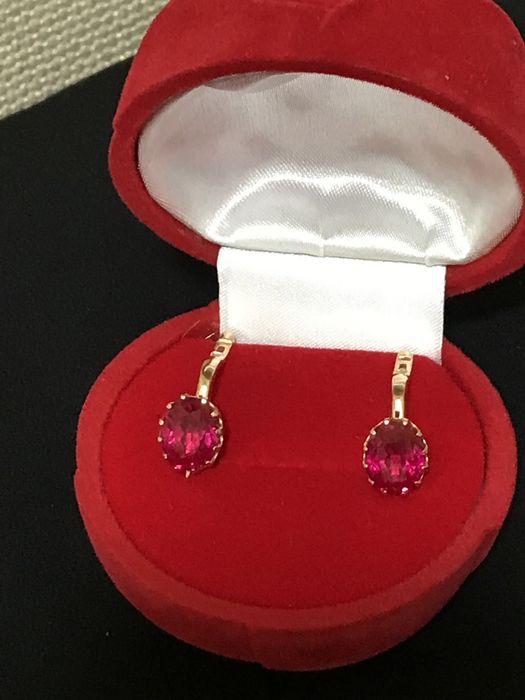 Золоті сережки з рубіном 583п. Золотые сережки СССР