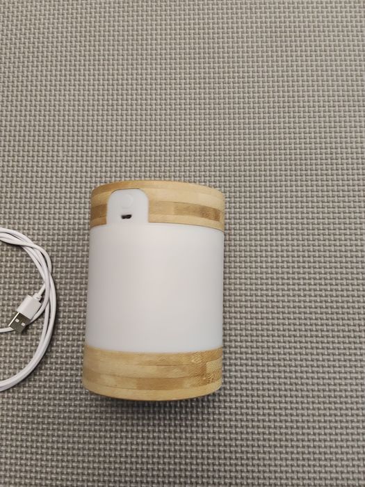 Firmowy dyfuzor na olejki eteryczne