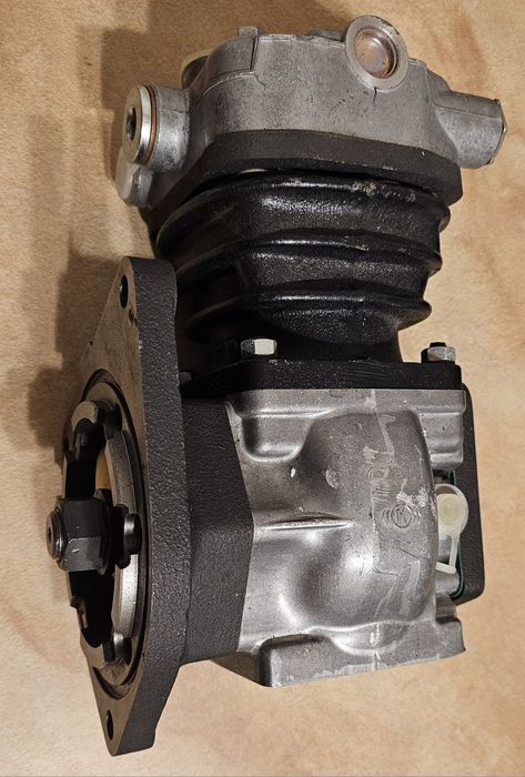 Sprężarka powietrza Knorr Bremse LK 3517 nowa